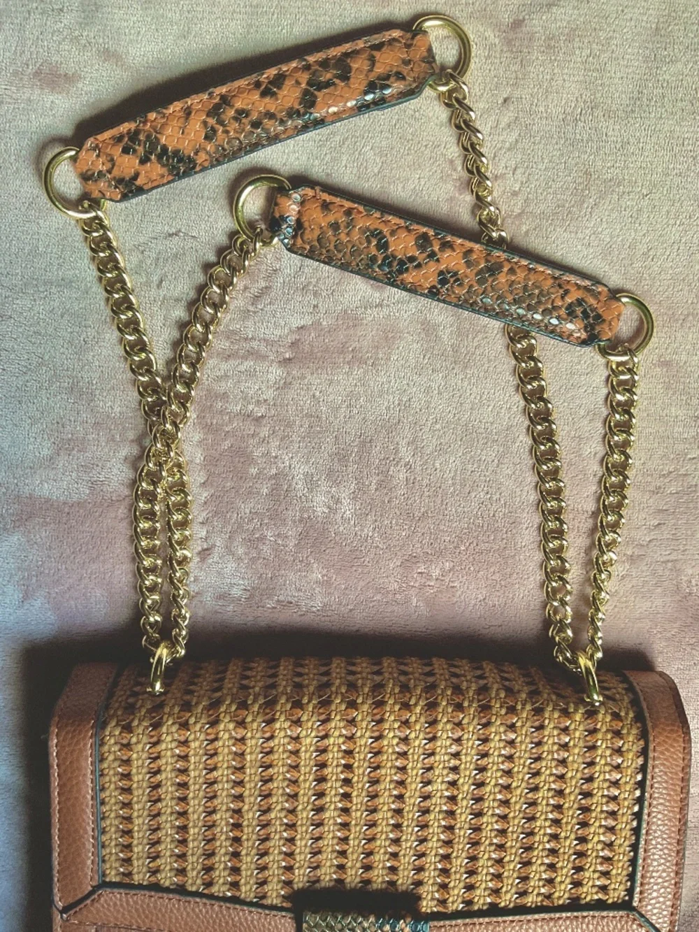 Steve Madden Throwback Turnkey Shoulder Chain Top Handle Pebble Faux Leather Tan